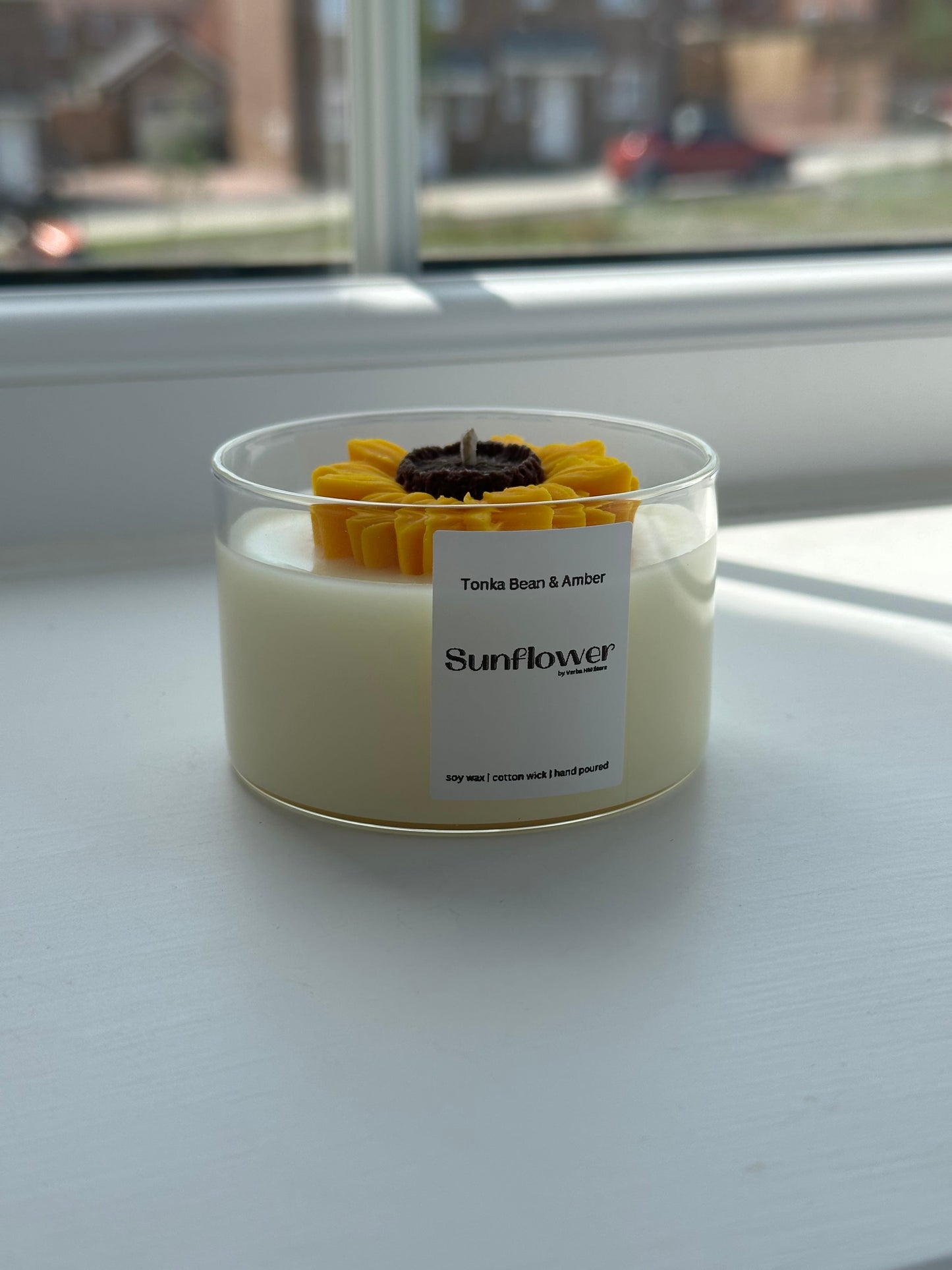 Sunflower candle | straight glass jar | 200ml
