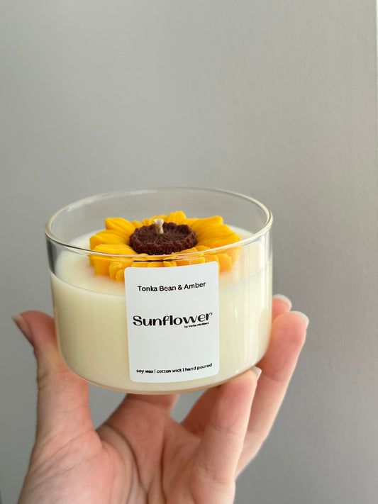 Sunflower candle | straight glass jar | 200ml