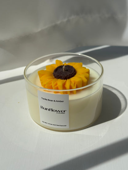 Sunflower candle | straight glass jar | 200ml